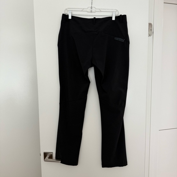 Mammut Women’s Macon Soft Shell Straight Leg Hiking Pants EUC 12 Regular Black - Picture 8 of 8